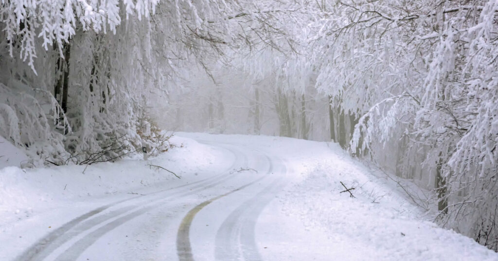 Snowy road image by Ioannis Ioannidis from Pixabay.