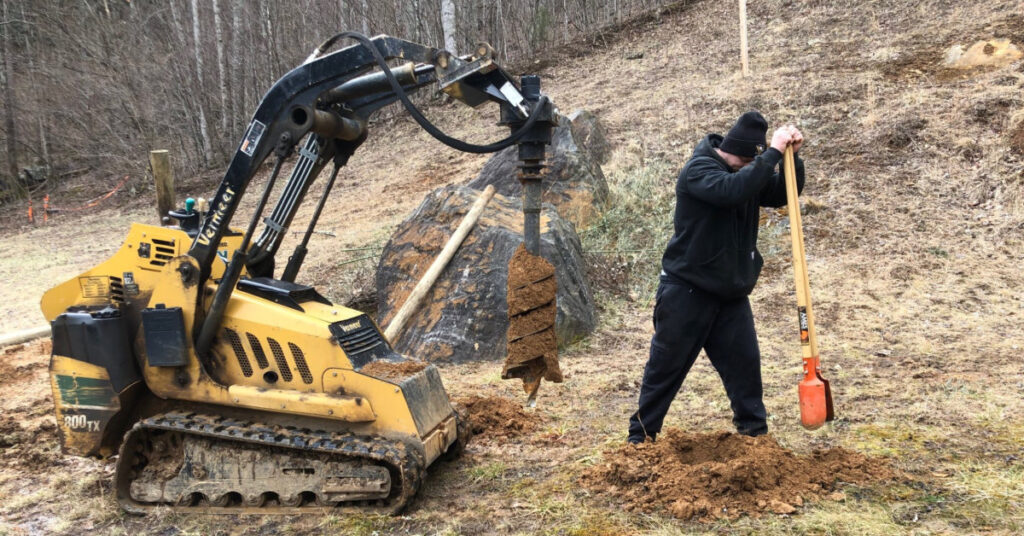 Vermeer Mini Skid Steer with Auger