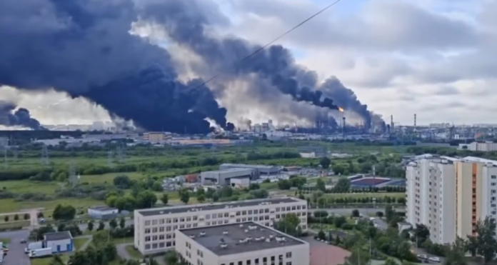 Moscow Burns 1 Flames rose over Moscow as Ukrainian drones targeted a key refinery outside the Russian capital.